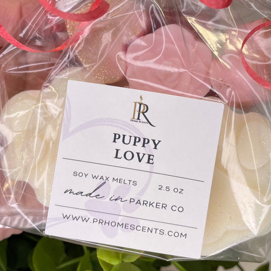 Indulge in the charming aroma of Puppy Love Wax Melts, featuring adorable puppy paws scented with Velvet Vanilla, alongside hearts and a rose infused with Love Spell. Transform your space into a cozy haven of fragrance and love. 🐾💖 #HomeFragrance #PuppyLoveWax