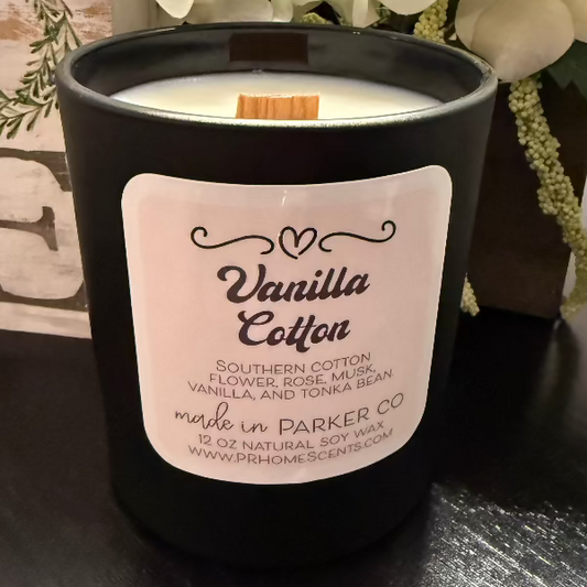 Vanilla Cotton soy wax candle with crackling woodwick, featuring bergamot, cotton flower, vanilla, and musk. Clean, non-toxic, eco-friendly.