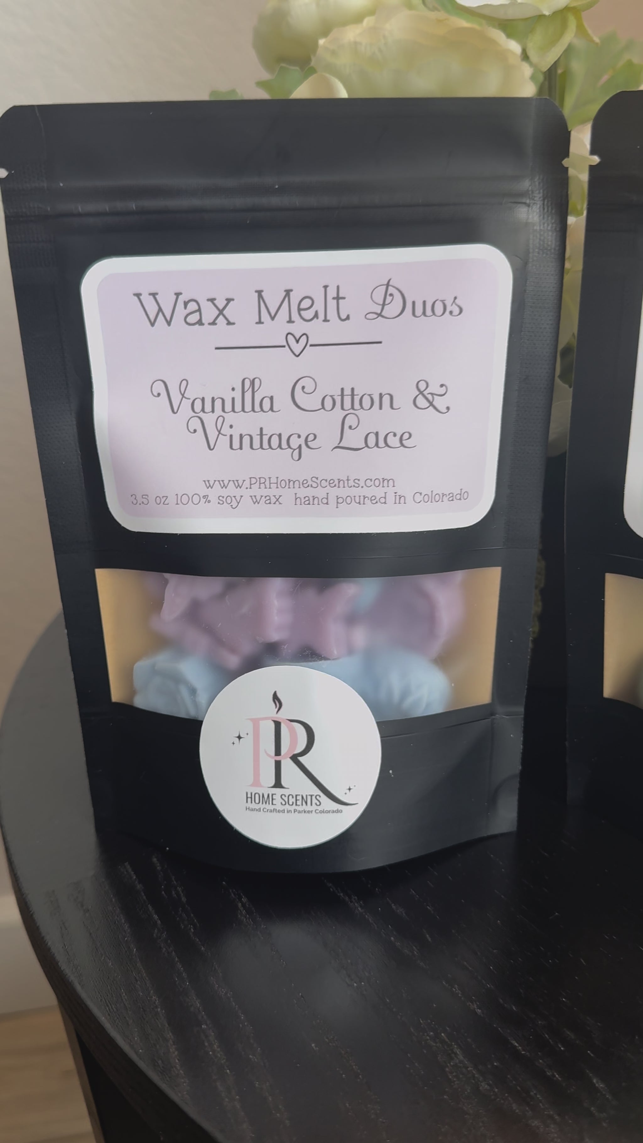 Hand-poured Wax Melt Duos with Vanilla Cotton & Vintage Lace scents. Natural soy wax, clean fragrance oils, flameless, long-lasting melts.
